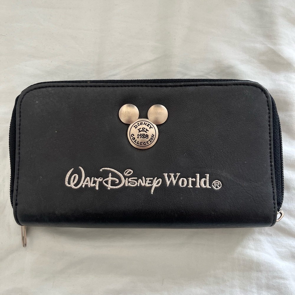 Vtg Walt Disney World Wallet Black Faux Leather Embroidered 2 Zipper, Coin Pouch